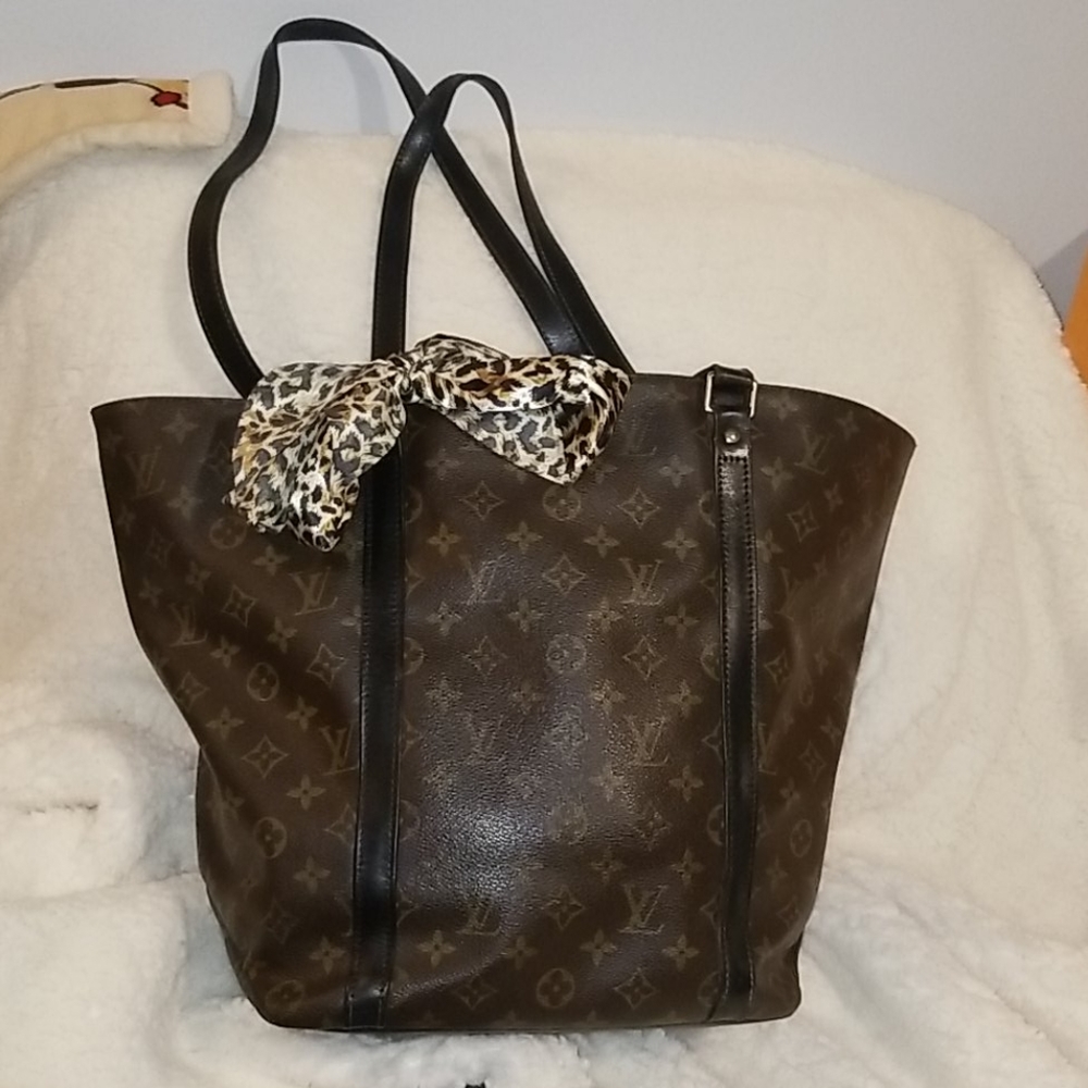 Louis Vuitton Sac Shopper